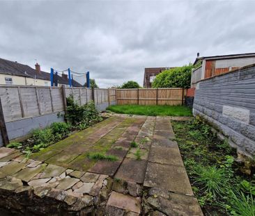 2 bedroom terraced house to rent - Photo 5