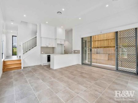 Four Bedroom Family Home Now Available - Photo 4