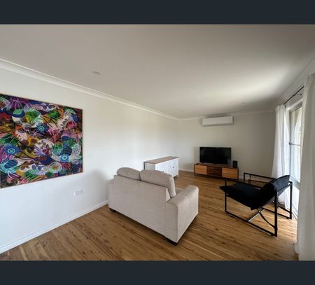 8 McRae Street, Tamworth, NSW 2340 - Photo 2