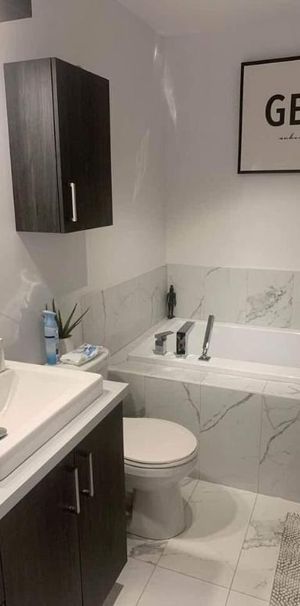 2 CH - 1 SDB - Laval - $1,800 /mo - Photo 1