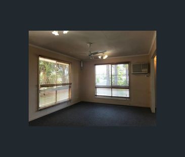 15 Leichhardt Dr, Moranbah, Qld 4744 - Photo 1