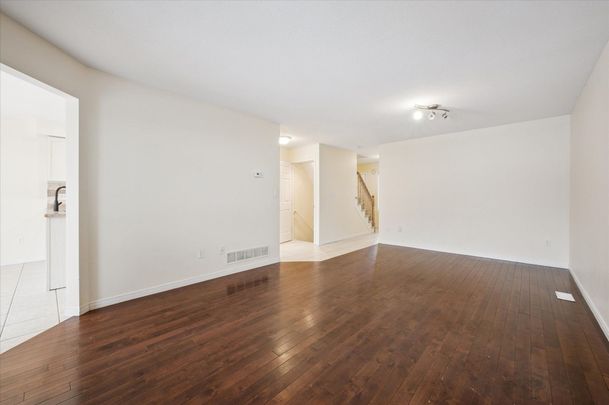 For Lease - 76 Templewood Drive, Kitchener, Ontario - Photo 1