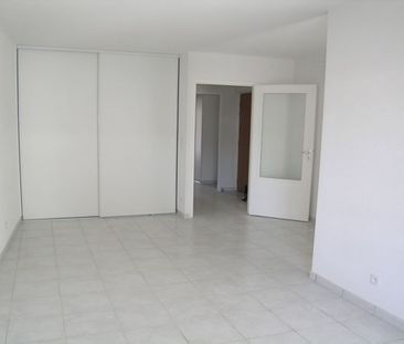 Appartement - 2 pièces - Jaude/Banque de France - Photo 3