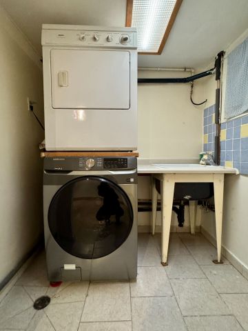 For Lease - 1138 Woodbine Avenue, Toronto, Ontario - Photo 3