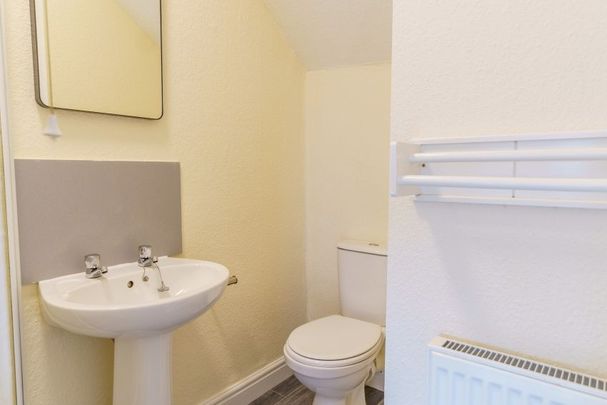 6 bedroom house share to rent - Photo 1