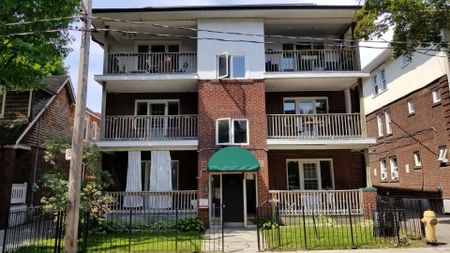 For Lease - 302 Sumach Street Unit# 1, Toronto, Ontario - Photo 4