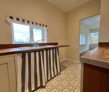 2 bedroom bungalow to rent - Photo 4