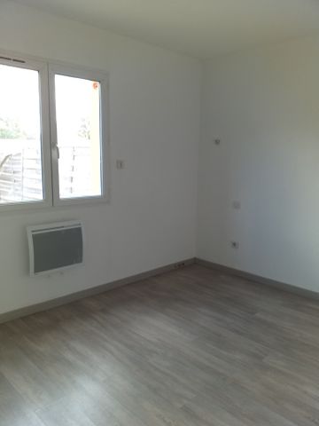 Location Maison 4 pièces 102m² MONTESQUIEU 82200 - Photo 5