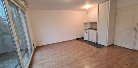 Appartement 1 pièces 31m2 REIMS 495 euros - Photo 3