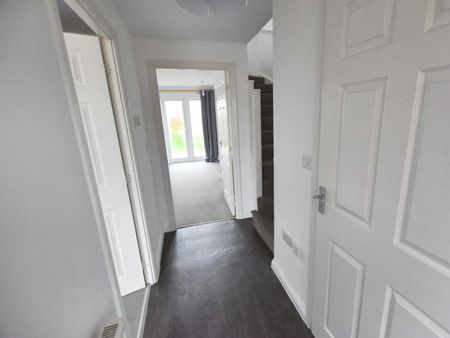 Hillside Gardens, Wittering, Stamford, PE8 - Photo 4