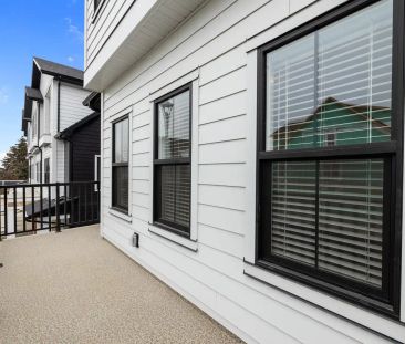 Garrison Green/Citadel — T4 - 3 Bed 2.5 Bath + Garage - Photo 2