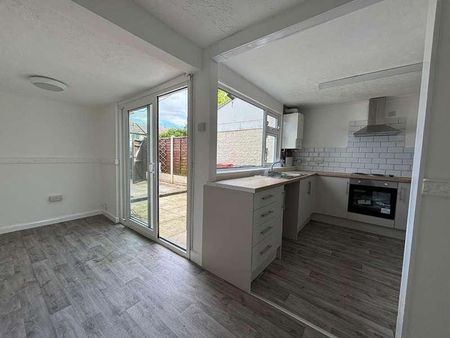 Avon Walk, Winsford, CW7 - Photo 4