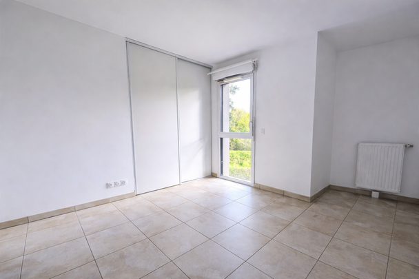 Location Appartement 3 pièces 70m² GUJAN MESTRAS 33470 - Photo 1