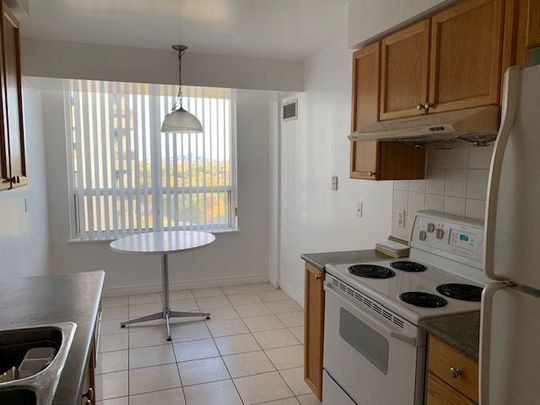 For Lease - 18 Parkview Avenue Unit# 1906, Toronto, Ontario - Photo 1