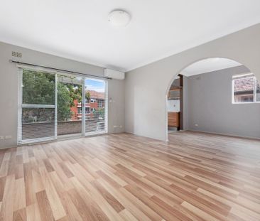 Unit 1/4 Noble Street, - Photo 2