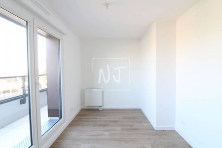 APPARTEMENT A LOUER ANGERS CENTRE VILLE 2 CHAMBRE - BALCON ET STATIONNEMENT - Photo 2