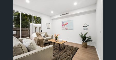 Beautiful family home. - Photo 2