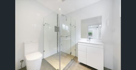 Stunning Two bedroom Granny Flat with Additional Recreation/storage Room, Air Conditioning and Two Bathrooms! - Photo 2