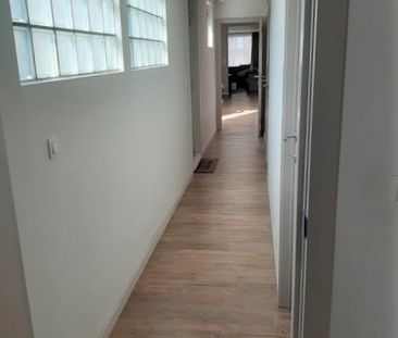 Ruim gelijkvloers appartement (175m²) in het centrum - Foto 5