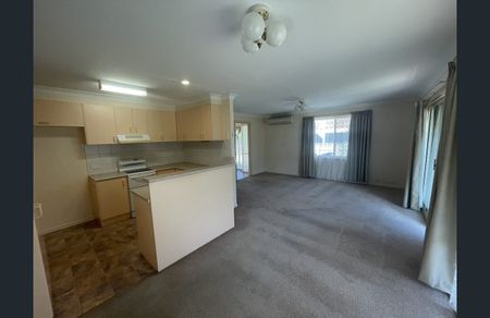 1/1 Samuelson Crescent, Armidale NSW 2350 - Photo 2