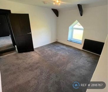 3 bedroom flat to rent - Photo 3