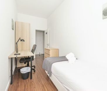 Avenida António Augusto de Aguiar, Lisbon, Lisbon 1050-012 - Photo 1