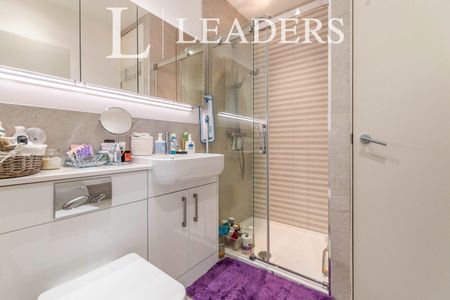 1 bedroom apartment to rent York House, 96 Hermitage Road, Hitchin, SG5 - Photo 3