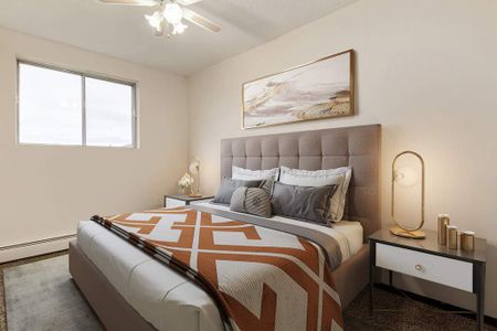 Renovated Suite - 2 Bedroom - Photo 4