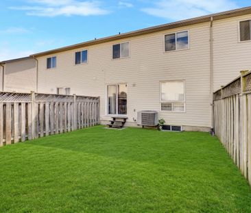 For Lease - 94 Foxglove Crescent, Kitchener, Ontario - Photo 2