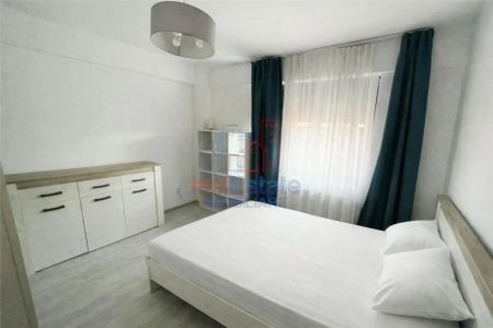 Apartament cu 2 camere, complet utilat si mobilat - Photo 3