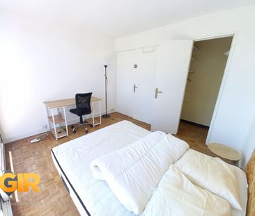 Location Appartement 1 pièce 76m² RENNES 35000 - Photo 4