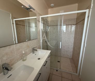 Location Maison 4 pièces 79m² - Photo 6