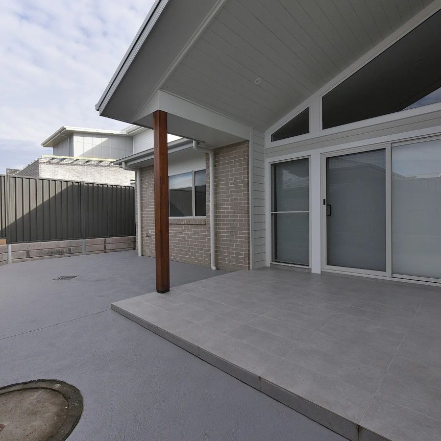 Stunning Duplex - Photo 1