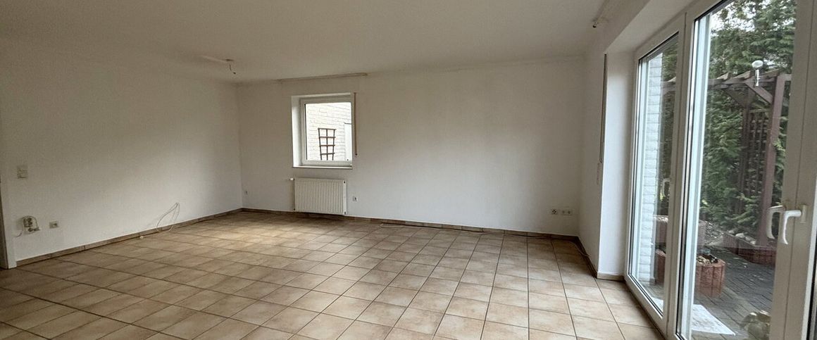 Attraktive Doppelhaushälfte mit Garage! - Foto 1