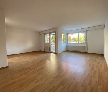 4 1/2-Zimmerwohnung, 1. Stock links - Photo 2