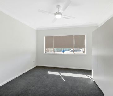 Three Bedroom Home - Photo 4