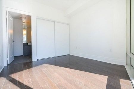 For Lease - 8 The Esplanade Avenue Unit# 3402, Toronto, Ontario - Photo 4