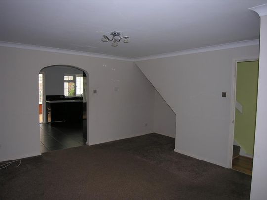 3 bedroom detached house to rent - Photo 1