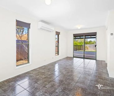 “Spacious Family Home” - Photo 3