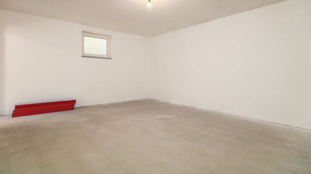 Wohnglück in Katzelsdorf: Erstbezug Doppelhaushälfte mit Loggia und Terrasse! - Photo 1