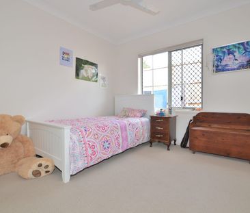 Low Maintenance Family Home - Photo 2