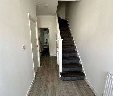 4 bedroom house to rent - Photo 3