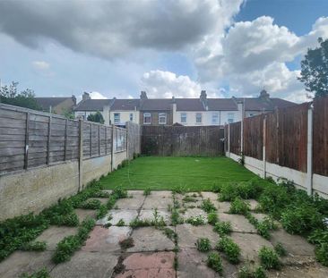 3 bedroom house to rent - Photo 6