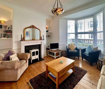 5 bedroom terraced house to rent - Photo 4