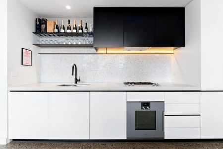 Boutique Apartment with Premium Finishes in Prime St Kilda Locatio - Photo 5