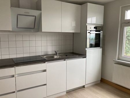 ** Dachgeschosswohnung mit moderner Einbauküch ** - Photo 3