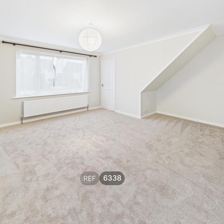 3 bedroom detached house to rent - Photo 1