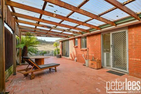 9 Tandara Street, Ravenswood TAS 7250 - Photo 2