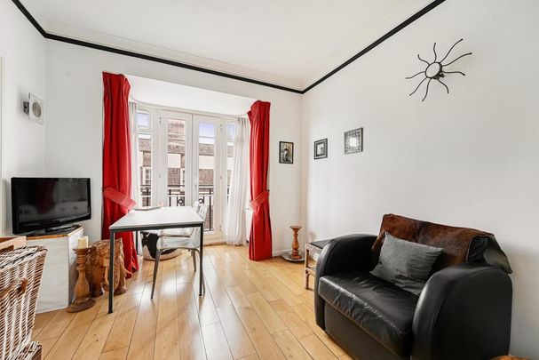 Studio to rent - Photo 1