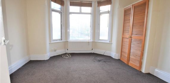Apartment Available Arranging tenancy - Photo 2